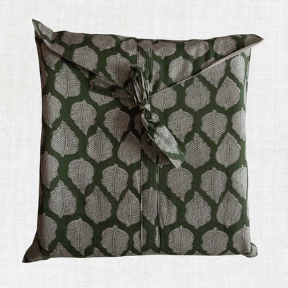 Polar Bear 3D Shadow Box Nursery - Gender Neutral Baby Gift - PLAFF Montessori Wall Art - Winter Kids
Room Decor